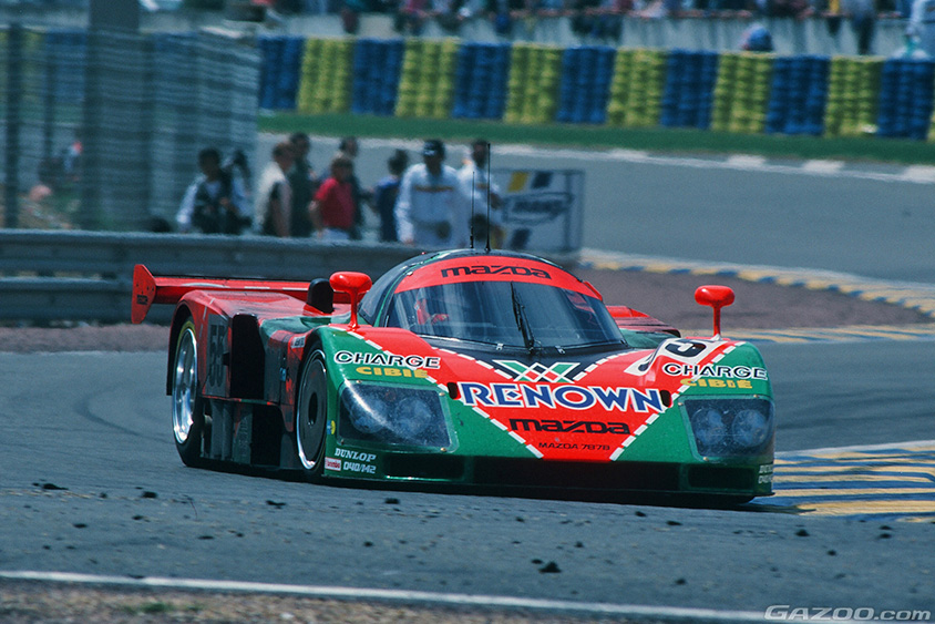 1991年のル・マン24時間レースで総合優勝を果たしたマツダ787B