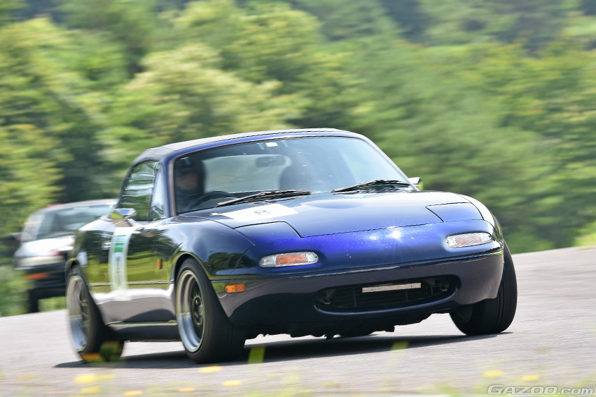 ユーノスロードスター(NA6CE型)