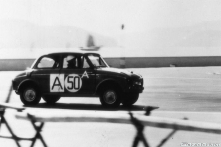 マカオグランプリに参戦した「三菱 500」