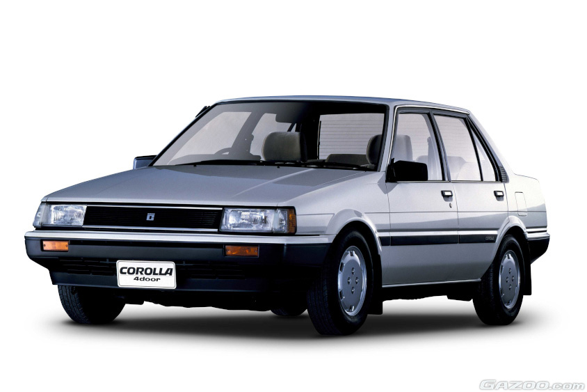 5代目カローラ 4ドア 1500 SE サルーン