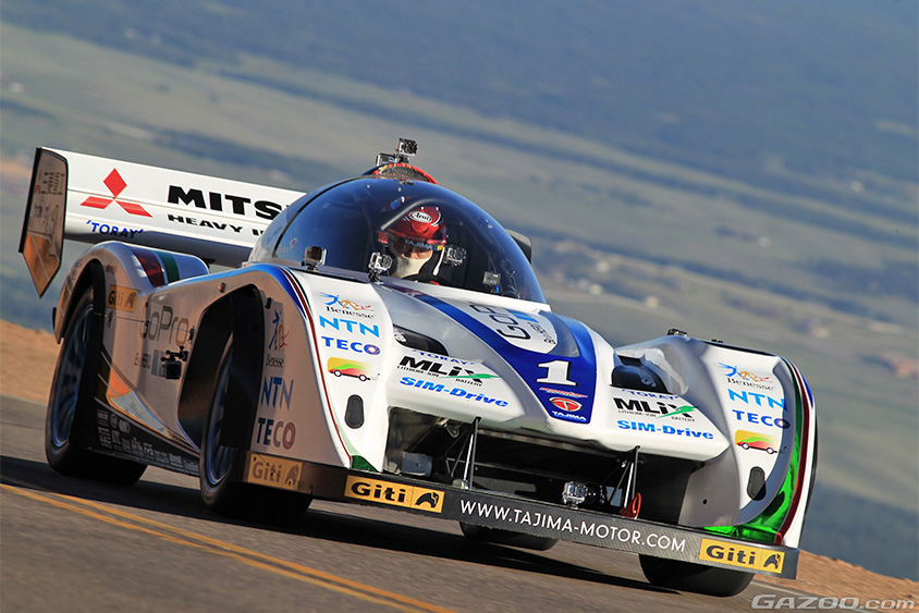 2013年に参戦したEVマシンの『E-RUNNERパイクスピークスペシャル』