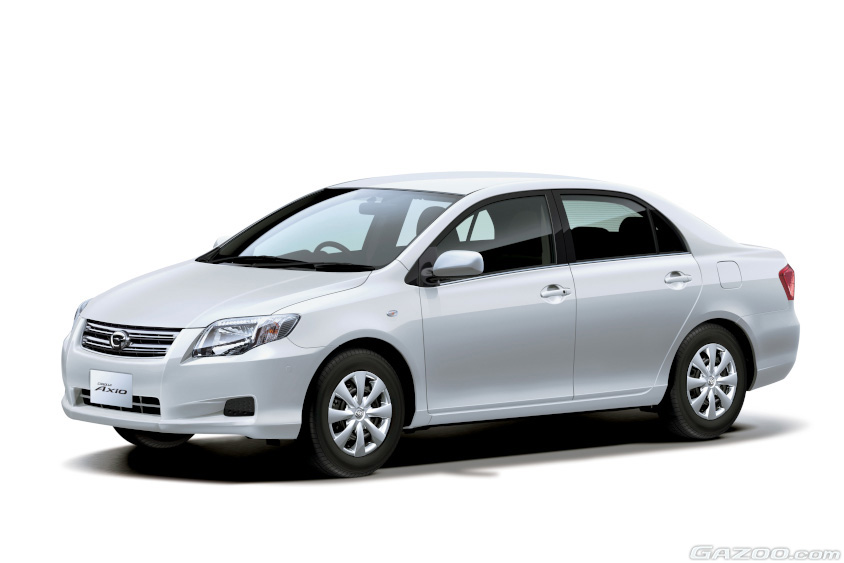 トヨタ・カロ―ラ（10代目）の国内仕様カローラアクシオ