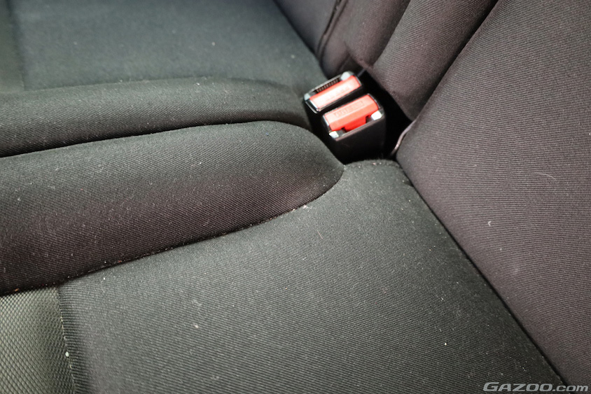 リヤシート汚れ部分