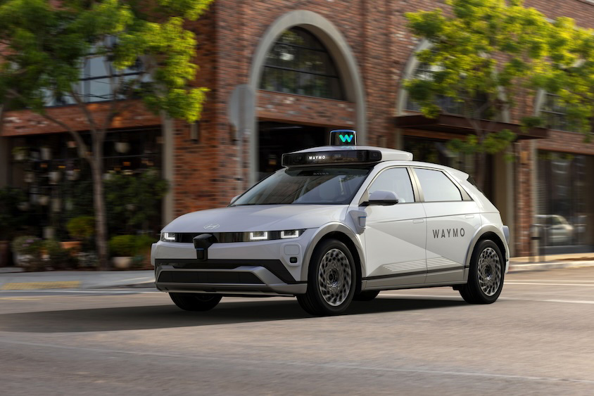 Waymoロボタクシー