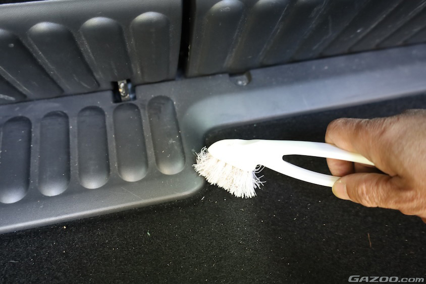 ブラシ清掃イメージ