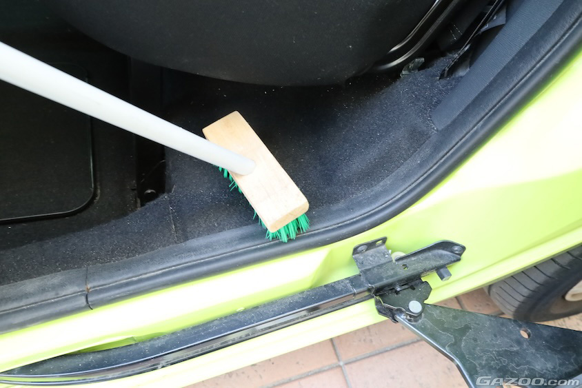 デッキブラシ施工