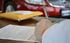 初めてでも迷わない！中古車購入に必要な書類と注意点を購入パターン別に解説