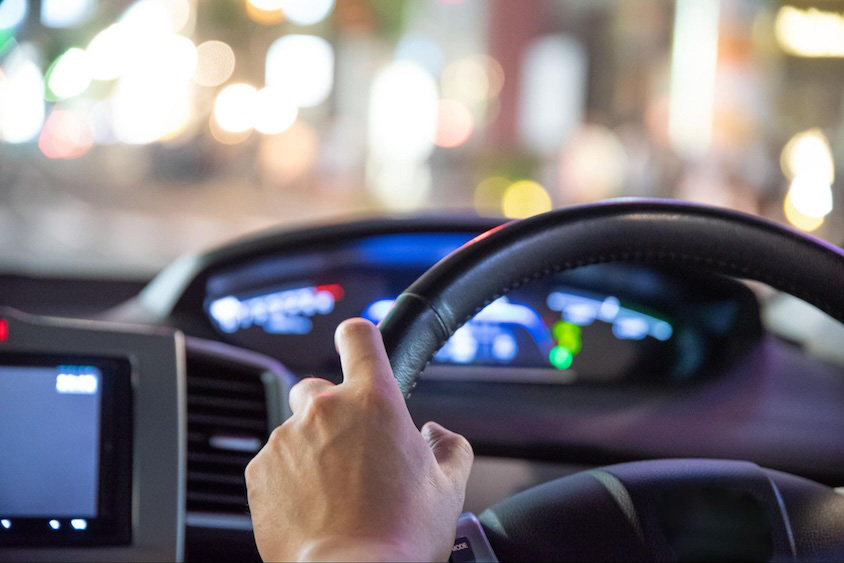 車内で待機イメージ