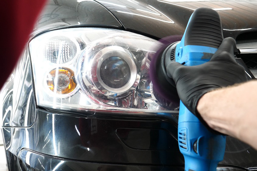 曇ったヘッドライト施工イメージ2