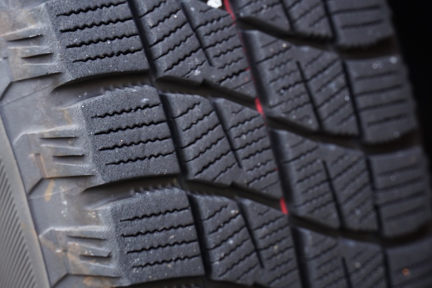 スタッドレスタイヤイメージ01