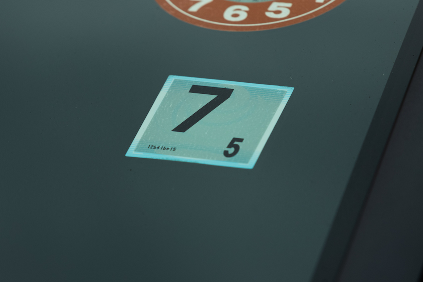 車検ステッカーイメージ