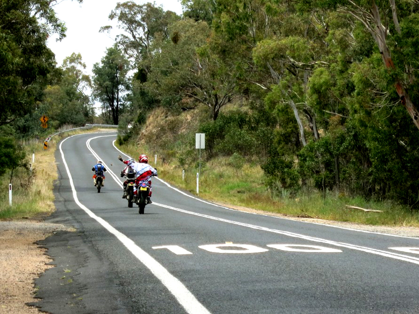 なんと速度無制限も 世界の一般道の最高速度はどのくらい トヨタ自動車のクルマ情報サイト Gazoo なんと速度無制限も 世界の一般道の最高速度はどのくらい トヨタ自動車のクルマ情報サイト Gazoo
