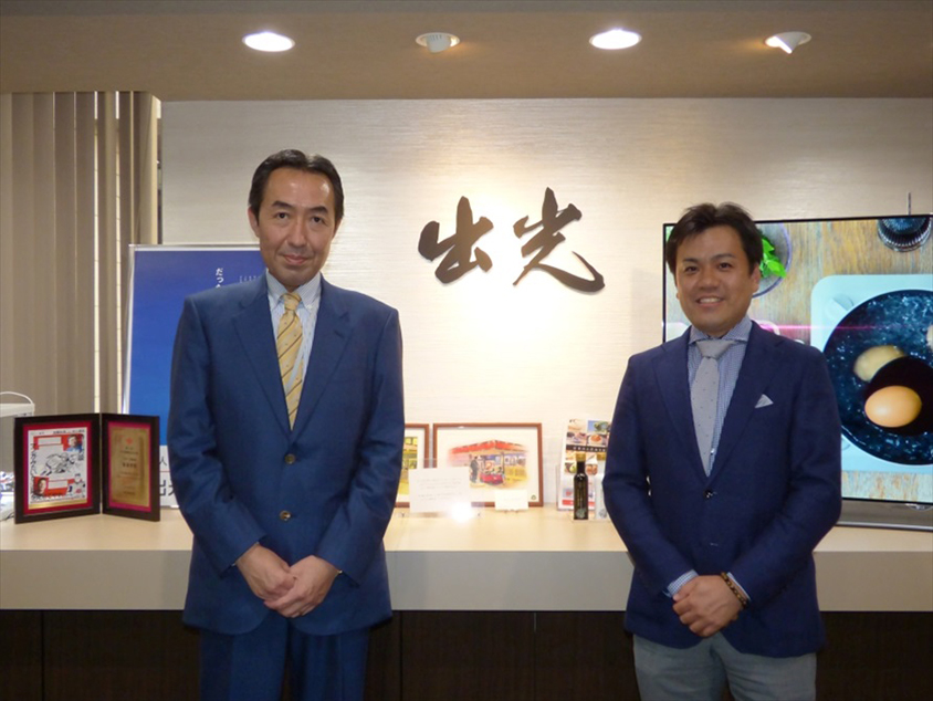 出光興産株式会社の福地竹虎さん（左）と、朝日洋充さん（右）