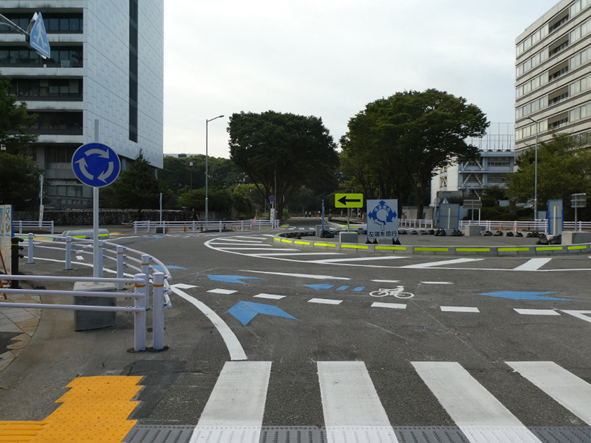 （写真：緑政土木局路政部道路維持課）