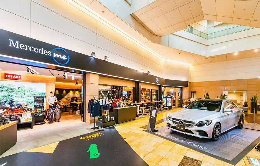 「Mercedes me Tokyo HANEDA」の様子（写真：シュテルン品川）