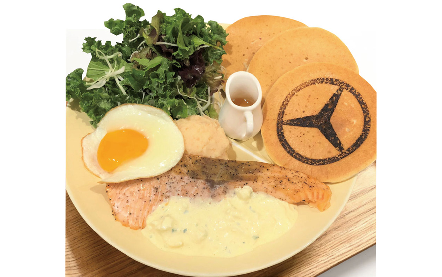 エッグセレントバイツの「スタープレート」1,150円（税込）。メイン料理は日替わりで楽しめる（写真：シュテルン品川）