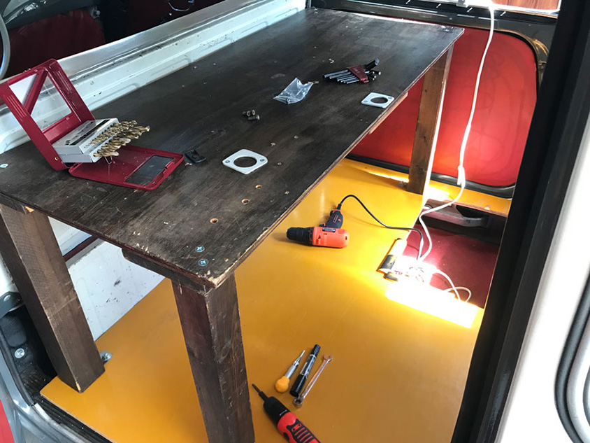 細やかに計算してカフェ仕様の造作は行われた