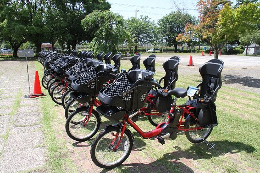 幼児と乗れるレンタル自転車（写真：綾瀬市）