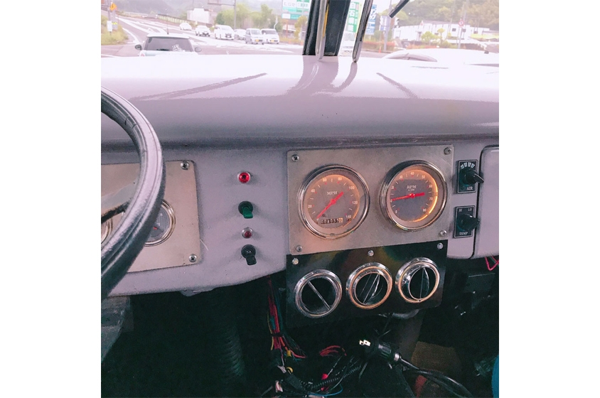 フォード「COE」の内部