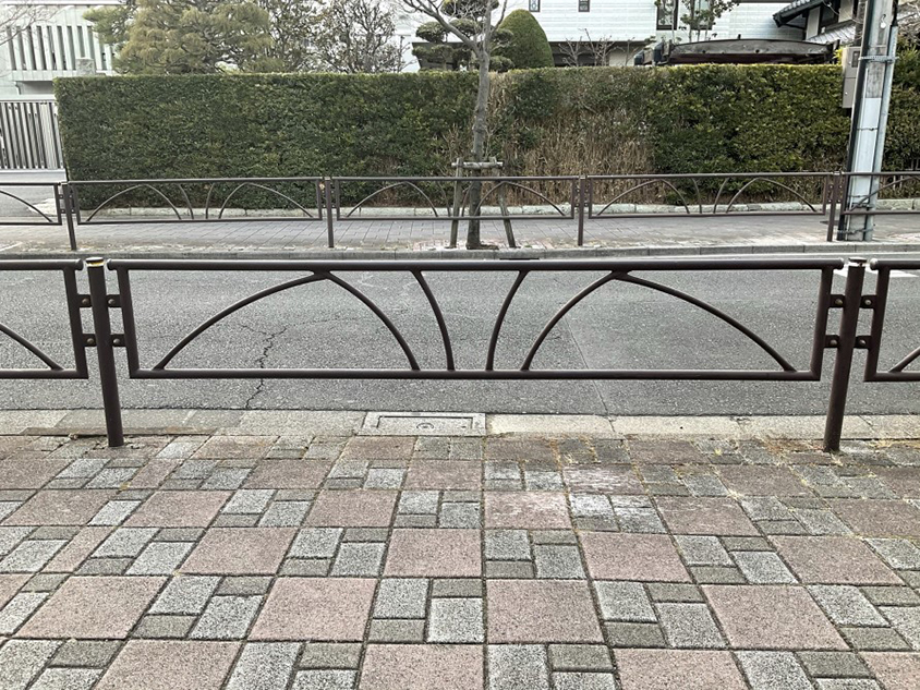 区の花をモチーフにした「花しょうぶ」