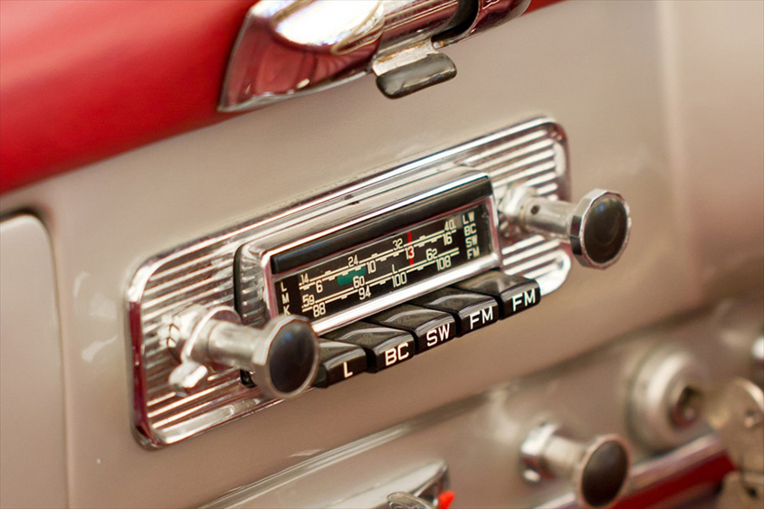 ラジオ→カセット→CDそしてストリーミングへ！カーオーディオの歴史をたどる | トヨタ自動車のクルマ情報サイト‐GAZOO