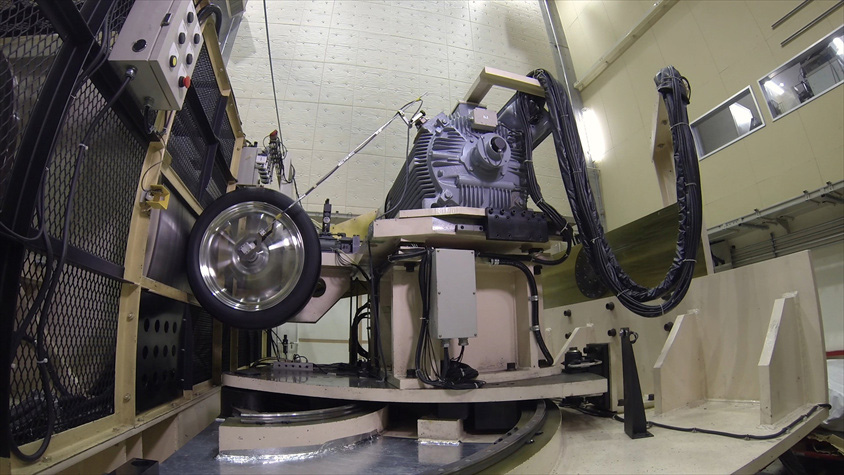 タイヤの開発風景