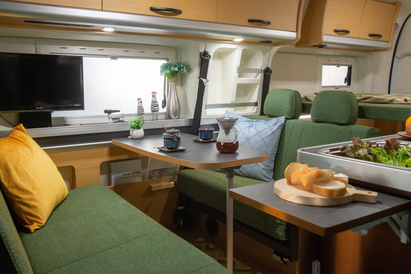 キャンピングカー バンコン を日本一販売するビルダー トイファクトリーを取材 トヨタ自動車のクルマ情報サイト Gazoo キャンピングカー バンコン を日本一販売するビルダー トイファクトリーを取材 トヨタ自動車のクルマ情報サイト Gazoo