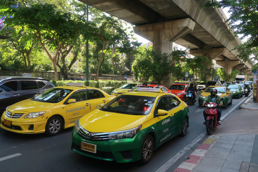 Suvが増えてきた タイ バンコク にはどんなクルマが走っている トヨタ自動車のクルマ情報サイト Gazoo Suvが増えてきた タイ バンコク にはどんなクルマが走っている トヨタ自動車のクルマ情報サイト Gazoo