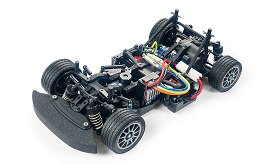 サスペンションにデファレンシャル…「RCカー」で実車のメカニズムは学べるか？