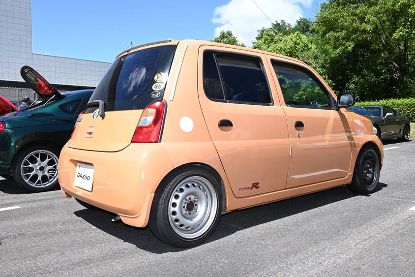 ダイハツ　エッセ