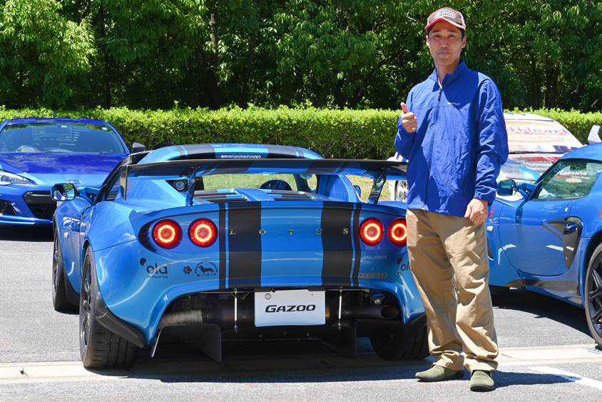 ロータスエリーゼと幹事の隅氏