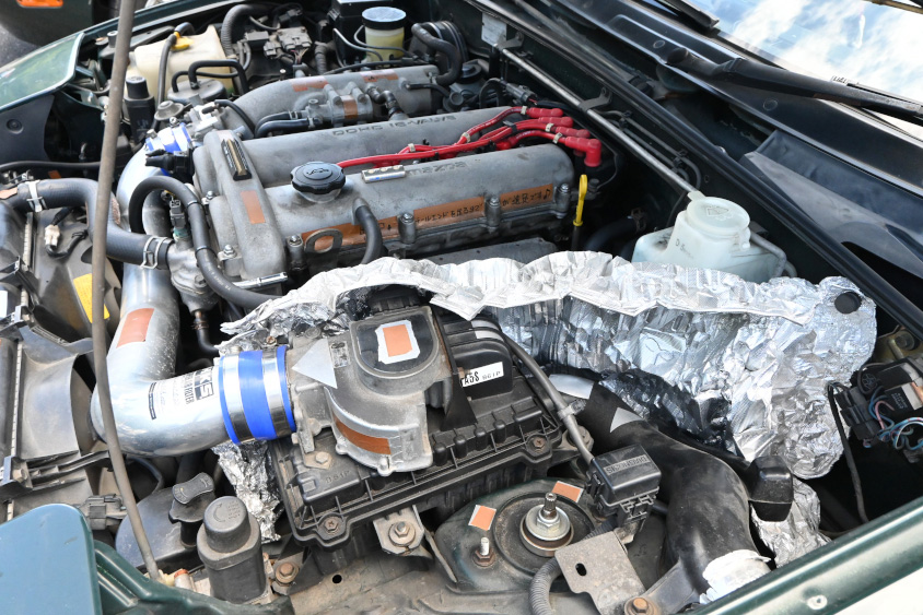 マツダ・ロードスター（NA）のエンジンルーム