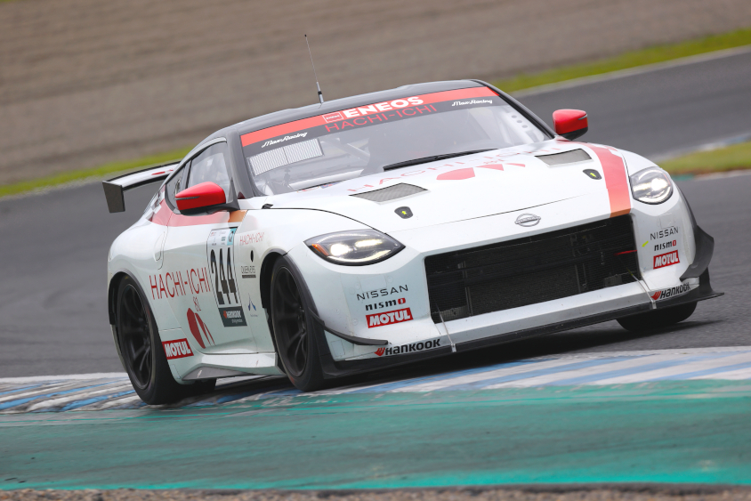 スーパー耐久第5戦もてぎの244号車Nissan Z Racing Concept　提供：スーパー耐久機構
