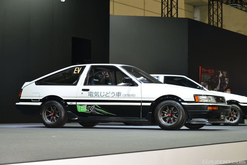 EV化されたカローラレビン（AE86）