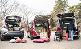 ショップ ベビーカーを積む車の