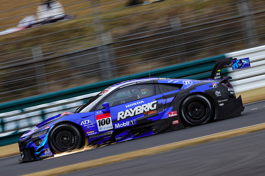 見納めのカラーリングと最後の日 スーパーgt最終戦 トヨタ自動車のクルマ情報サイト Gazoo 見納めのカラーリングと最後の日 スーパーgt最終戦 トヨタ自動車のクルマ情報サイト Gazoo