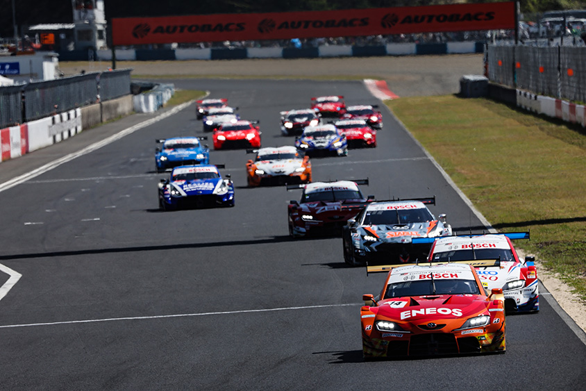 2022 SUPER GT開幕戦 岡山　決勝スタート