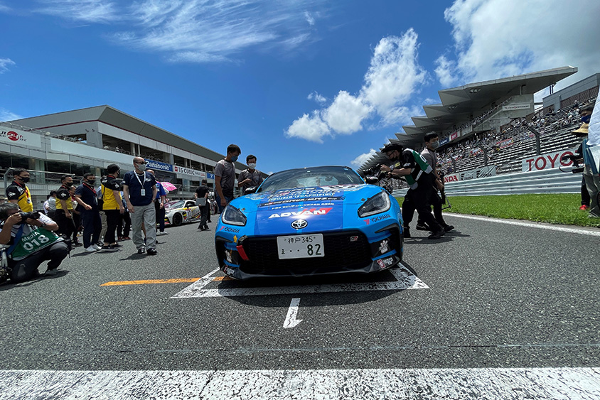 谷口 信輝 選手の82号車