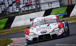 悪天候に荒れたレース、シーズン終盤タイトル争いも佳境！　〜SUPER GT第７戦〜