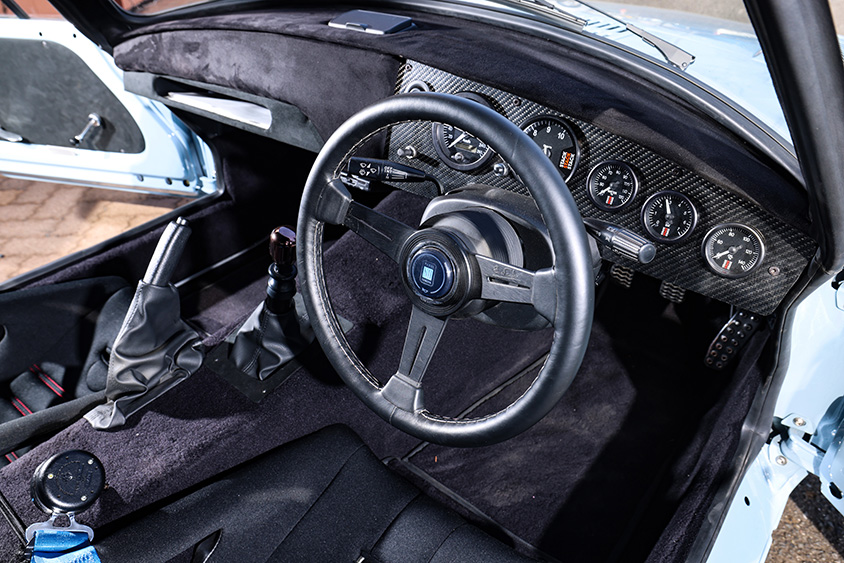 トヨタスポーツ800通称ノブハチ インパネ