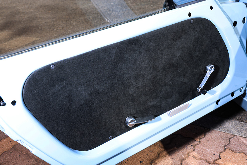 トヨタスポーツ800通称ノブハチ ドア