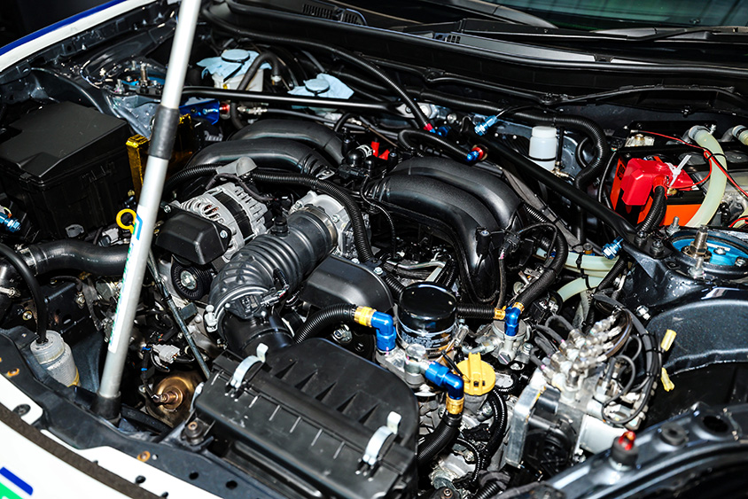 新型GR86　エンジンルーム