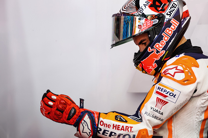 折原弘之のレース写真考察　背景を簡略化