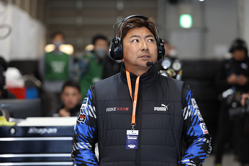 2023鈴鹿スーパー耐久 ルーキーレーシング 片岡監督