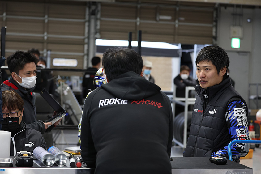 2023鈴鹿スーパー耐久 ルーキーレーシング　大嶋和也監督