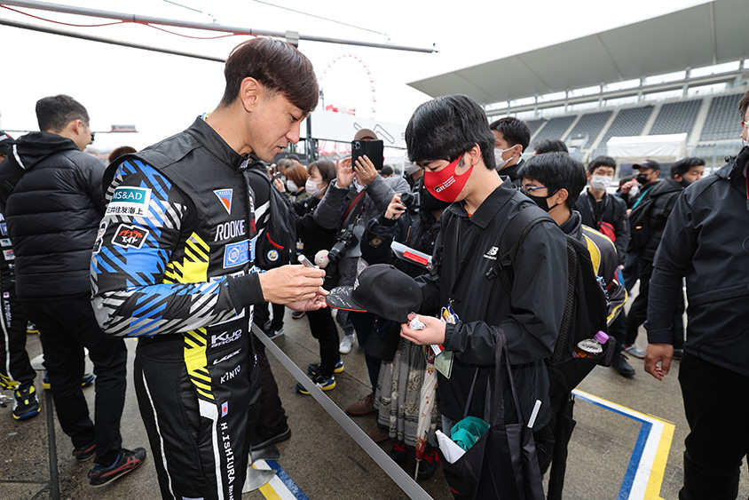 2023鈴鹿スーパー耐久 ルーキーレーシング 石浦選手