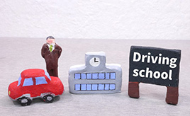 運転免許を取得、ATとMTのどちらが良いのか