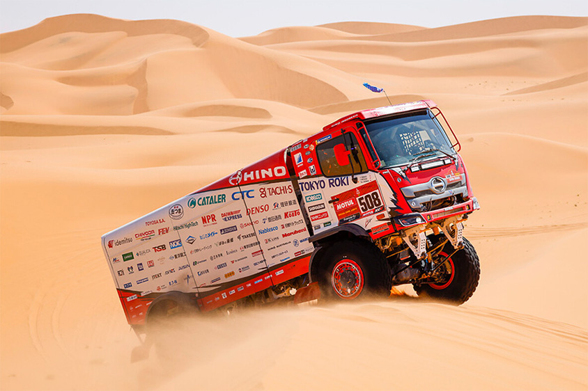 【中古】 砂漠の旅は大騒ぎ/ハーパーコリンズ・ジャパン/ミランダ・リー 中古】 砂漠の旅は大騒ぎ （ハーレクイン・イマージュ