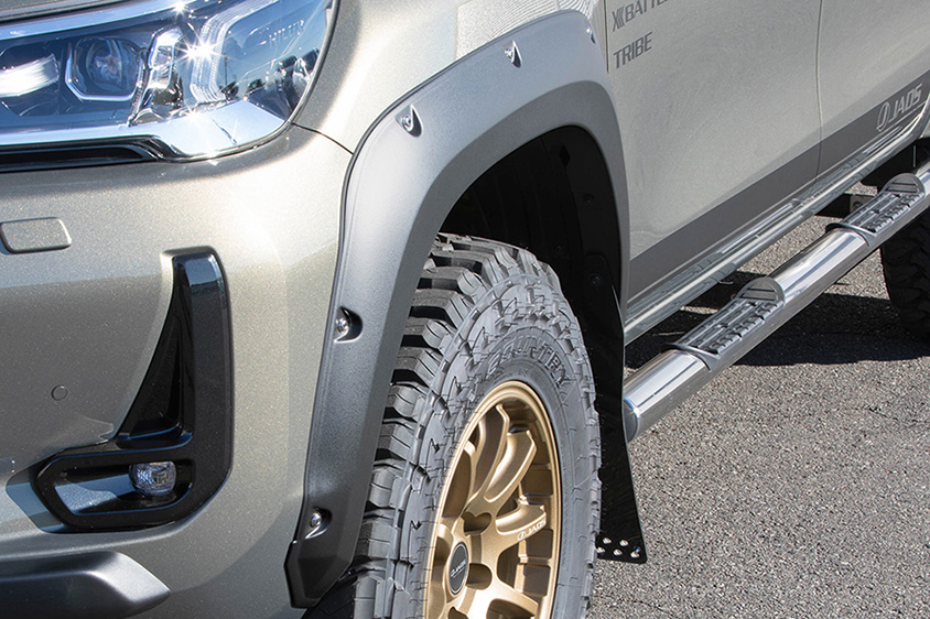 「ハイラックス」にJAOSオーバーフェンダー