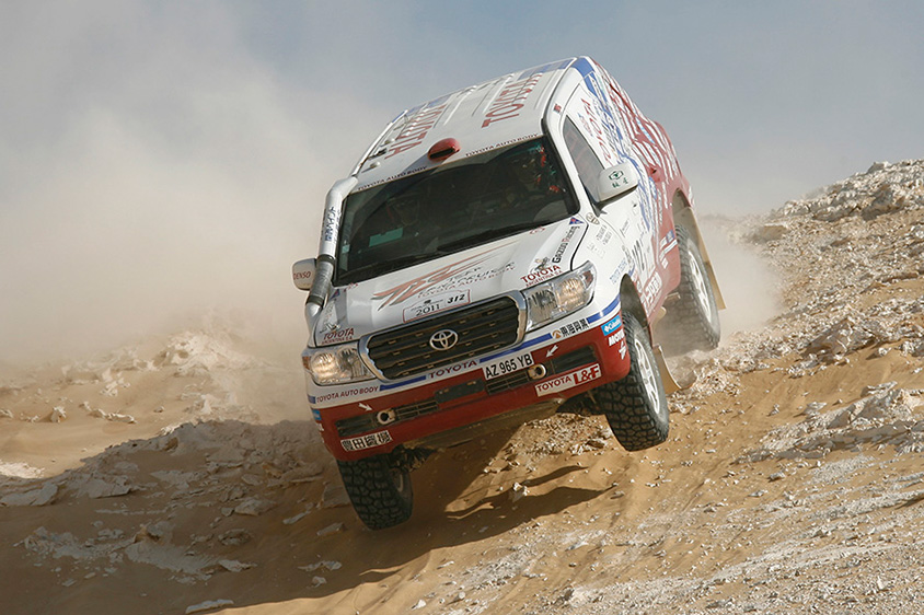 ランドクルーザー 悪路走破性の進歩を辿る 寺田昌弘連載コラム